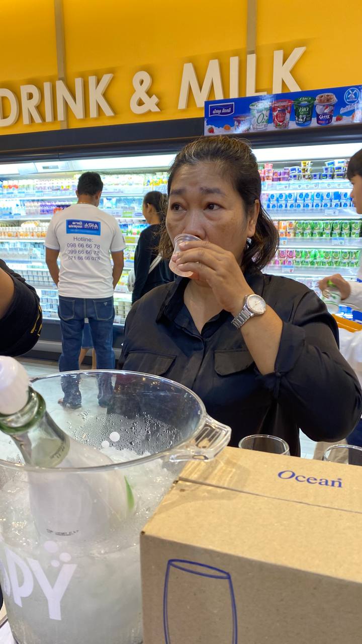 SPY Sparkle Fruit Revolutionizing FMCG Distribution with Da Houg Heng at Makro Cambodia - Image 5